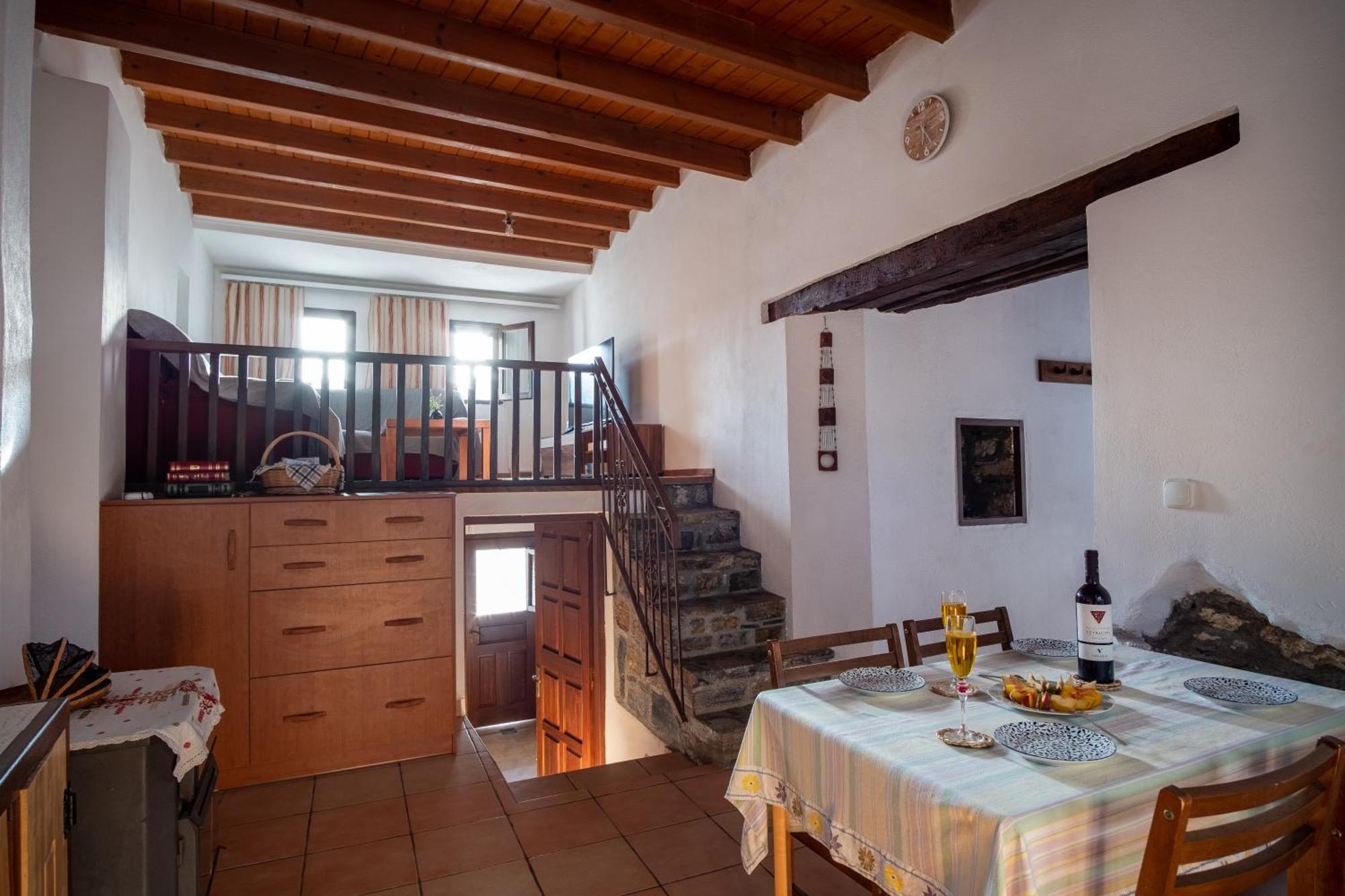 Villa Billy'S Stonehouse Samos Town Exterior foto