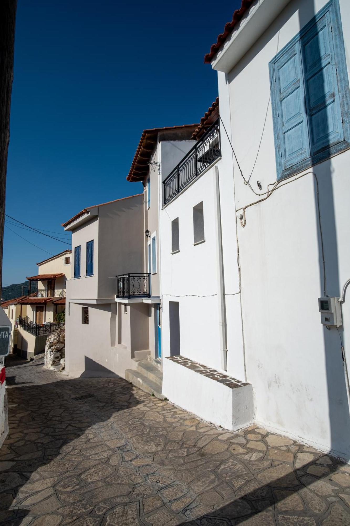 Villa Billy'S Stonehouse Samos Town Exterior foto